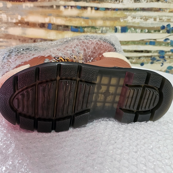 Dr. Martens Burnt Orange Shearling Lined Leather Combat Boots Size 7 - Picture 13 of 16